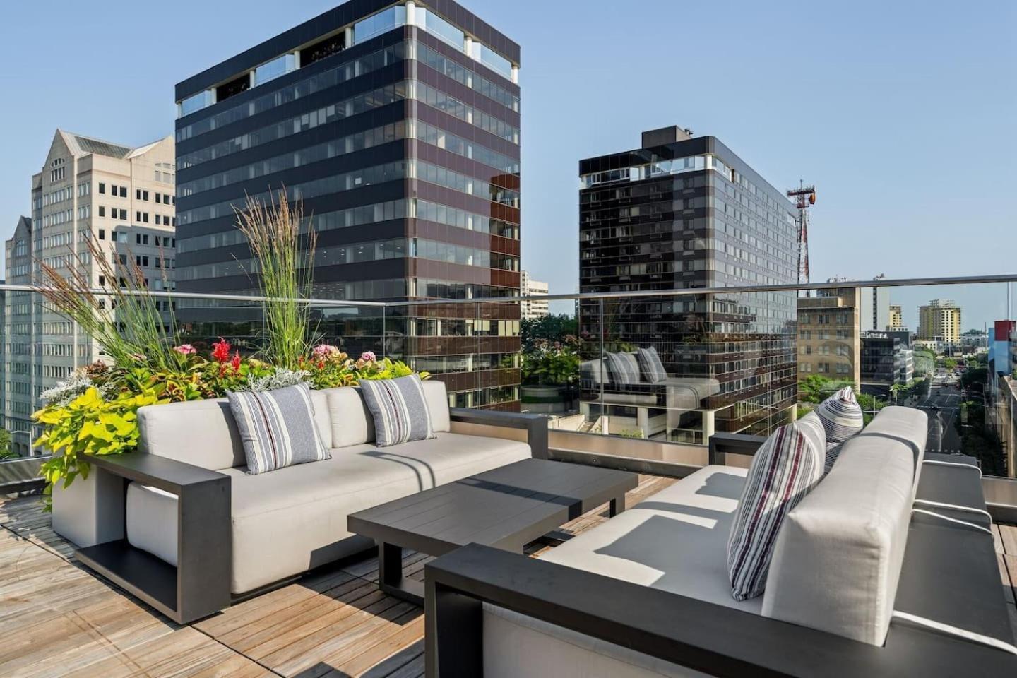 Luxury Apartments By Hyatus At The Asher Stamford Zewnętrze zdjęcie